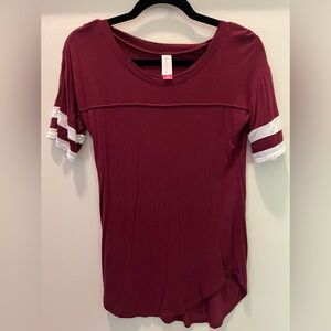 No Boundaries Maroon Tee with White Sleeve Stripes